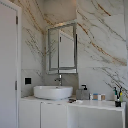 Modern Stay, Tirana