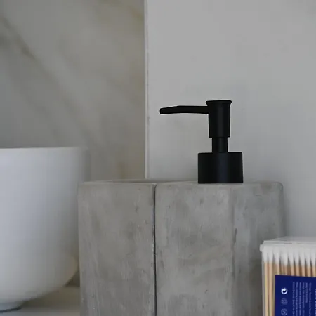 Modern Stay, Tirana