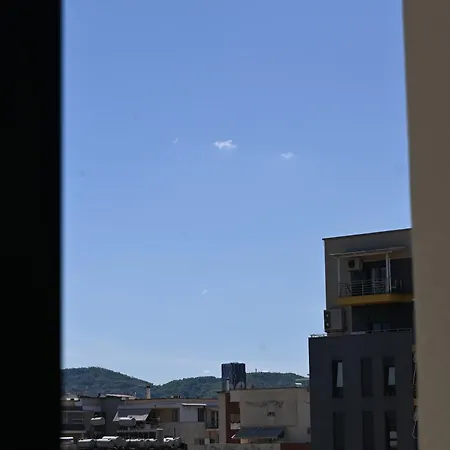 Modern Stay, Tirana